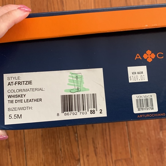 Arturo Chiang Riding Boots, size 5.5 - Picture 13 of 15